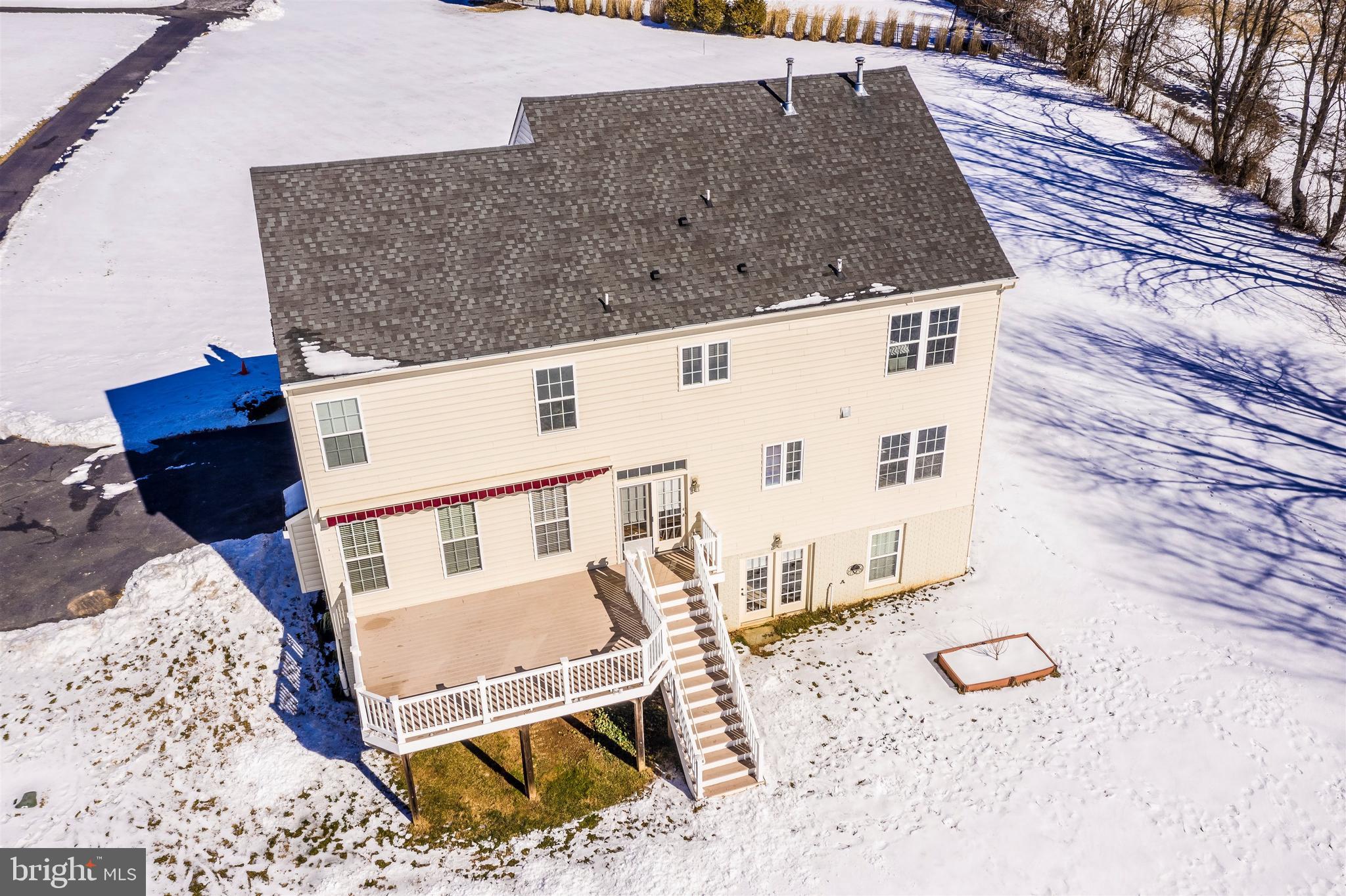 23410 Kimblehunt Place Gaithersburg, MD 20882 - Photo 60 of 72 Aerial view from the back.