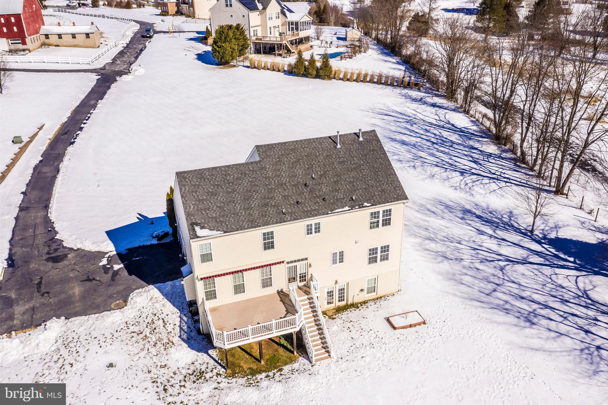 23410 Kimblehunt Place Gaithersburg, MD 20882 - Photo 61 of 72 Aerial view.