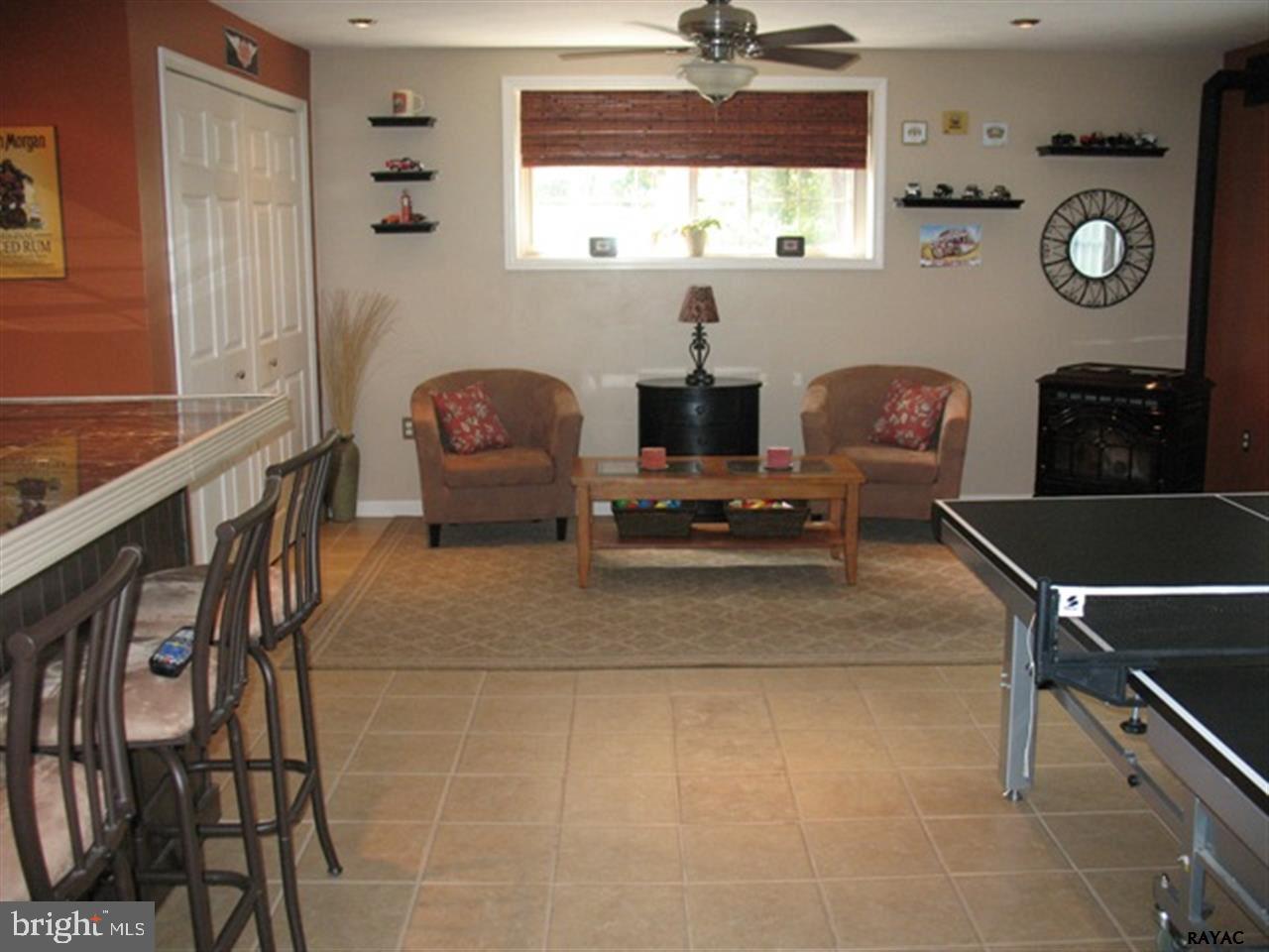 40 Baltimore Street Spring Grove, PA 17362 - Photo 17 of 34 Gallery Image 17