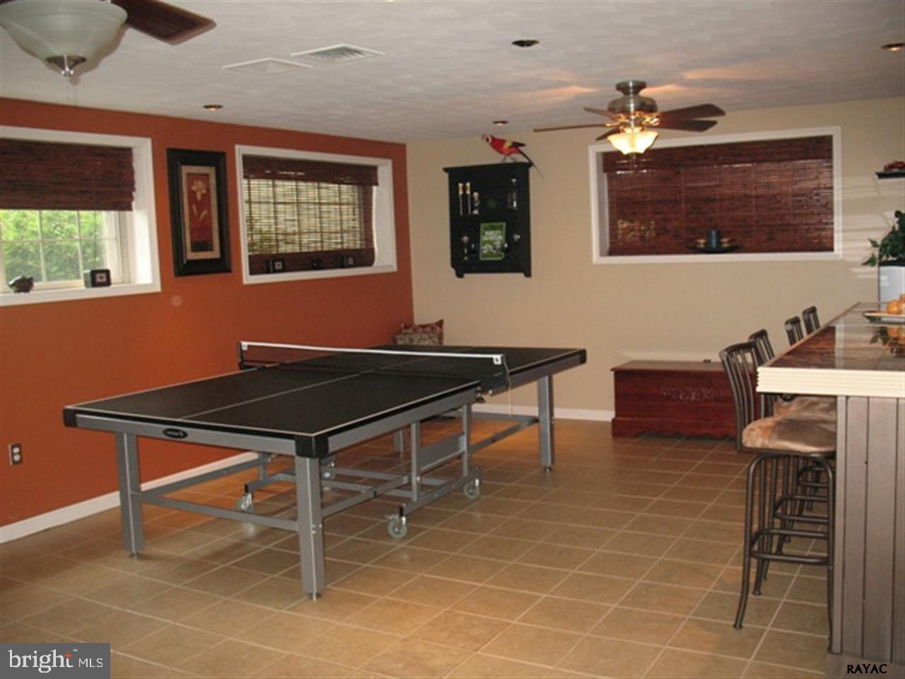 40 Baltimore Street Spring Grove, PA 17362 - Photo 18 of 34 Gallery Image 18