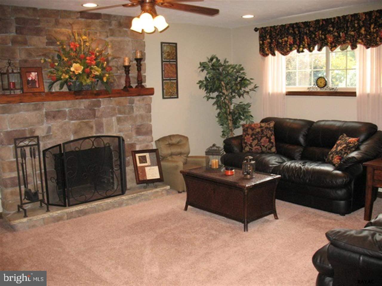 40 Baltimore Street Spring Grove, PA 17362 - Photo 20 of 34 Gallery Image 20