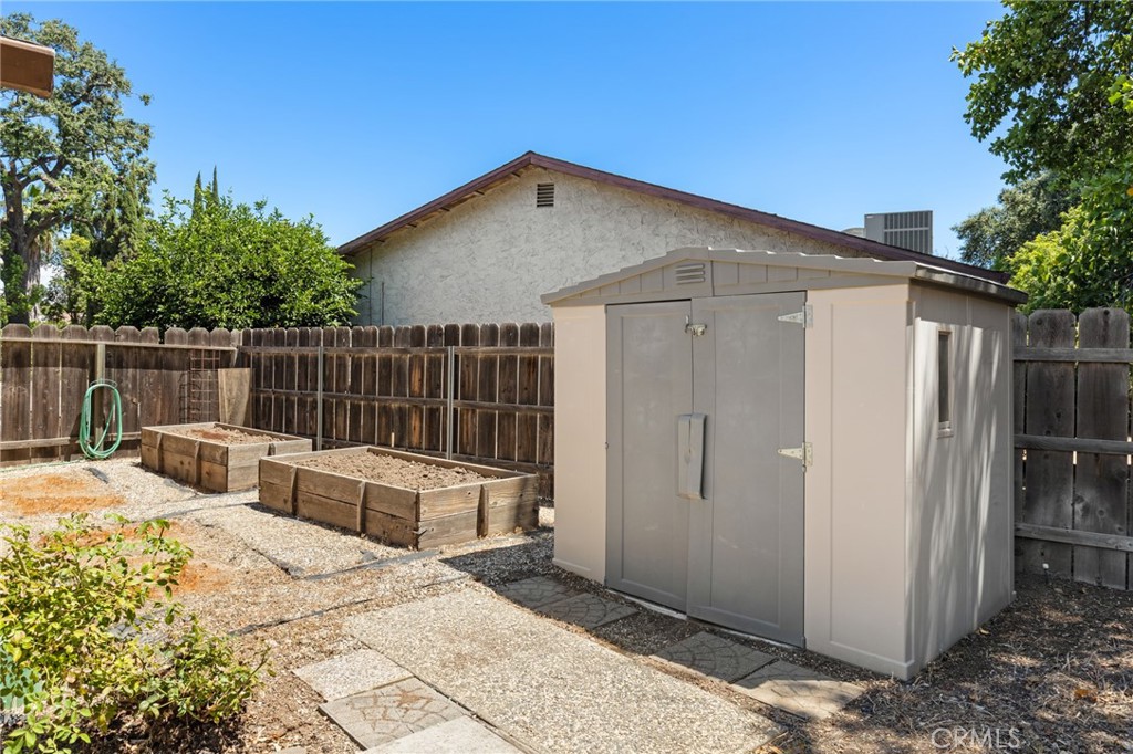 1887 Modoc Drive Chico, CA 95928 - Photo 26 of 33