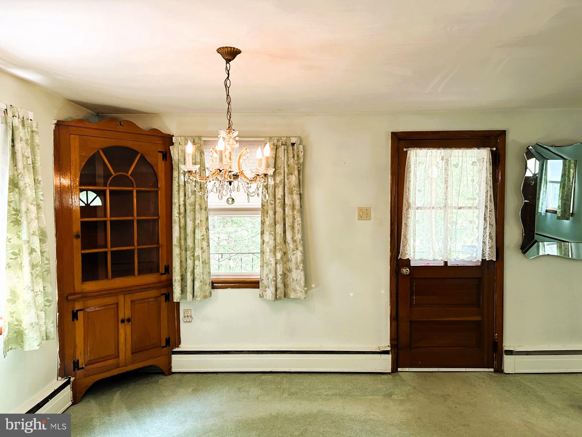 19 Cepp Road Perkiomenville, PA 18074 - Photo 12 of 24 Dining room