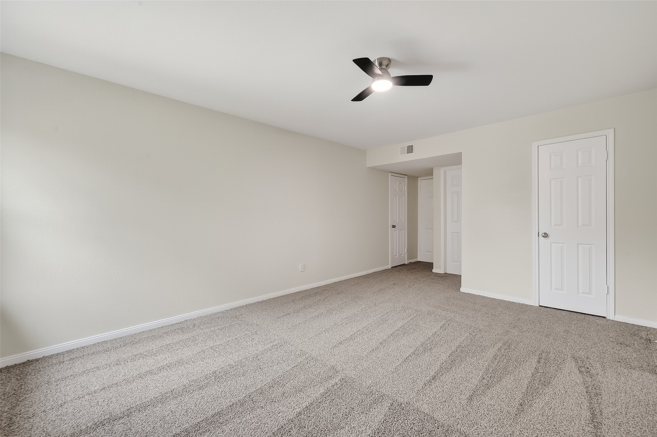 811 Threadneedle Street, Unit 258 Houston, TX 77079 - Photo 29 of 39