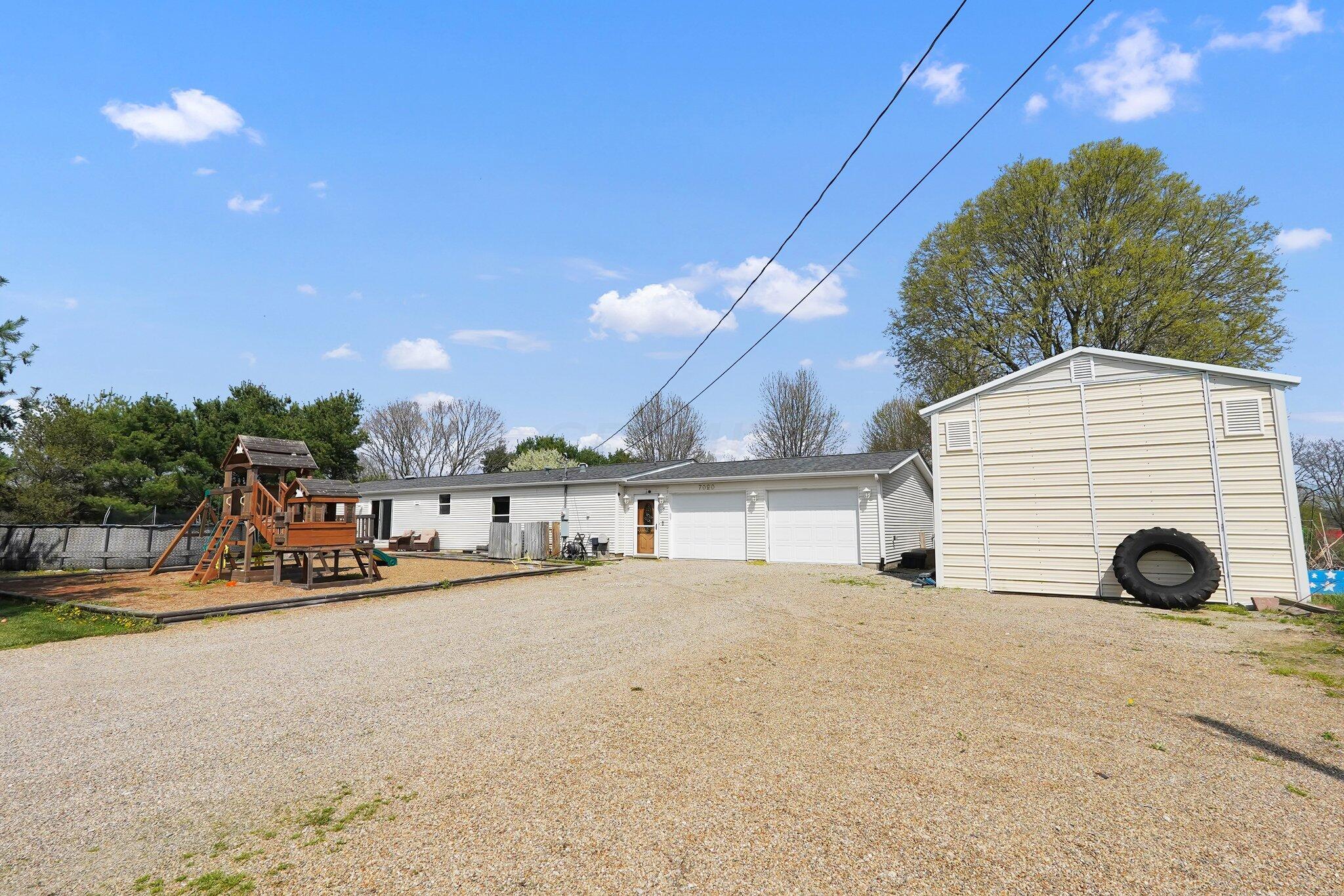 7020 York Road Southwest Pataskala, OH 43062 - Photo 25 of 27 Back Exterior