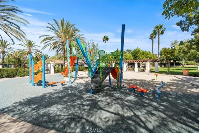 $949,000 | 201 Sklar Street, Ladera Ranch, CA 92694