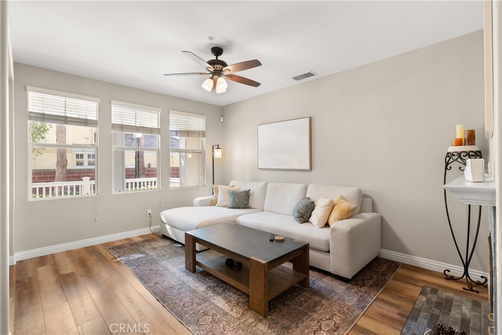 201 Sklar Street Ladera Ranch, CA 92694 - Photo 5 of 44