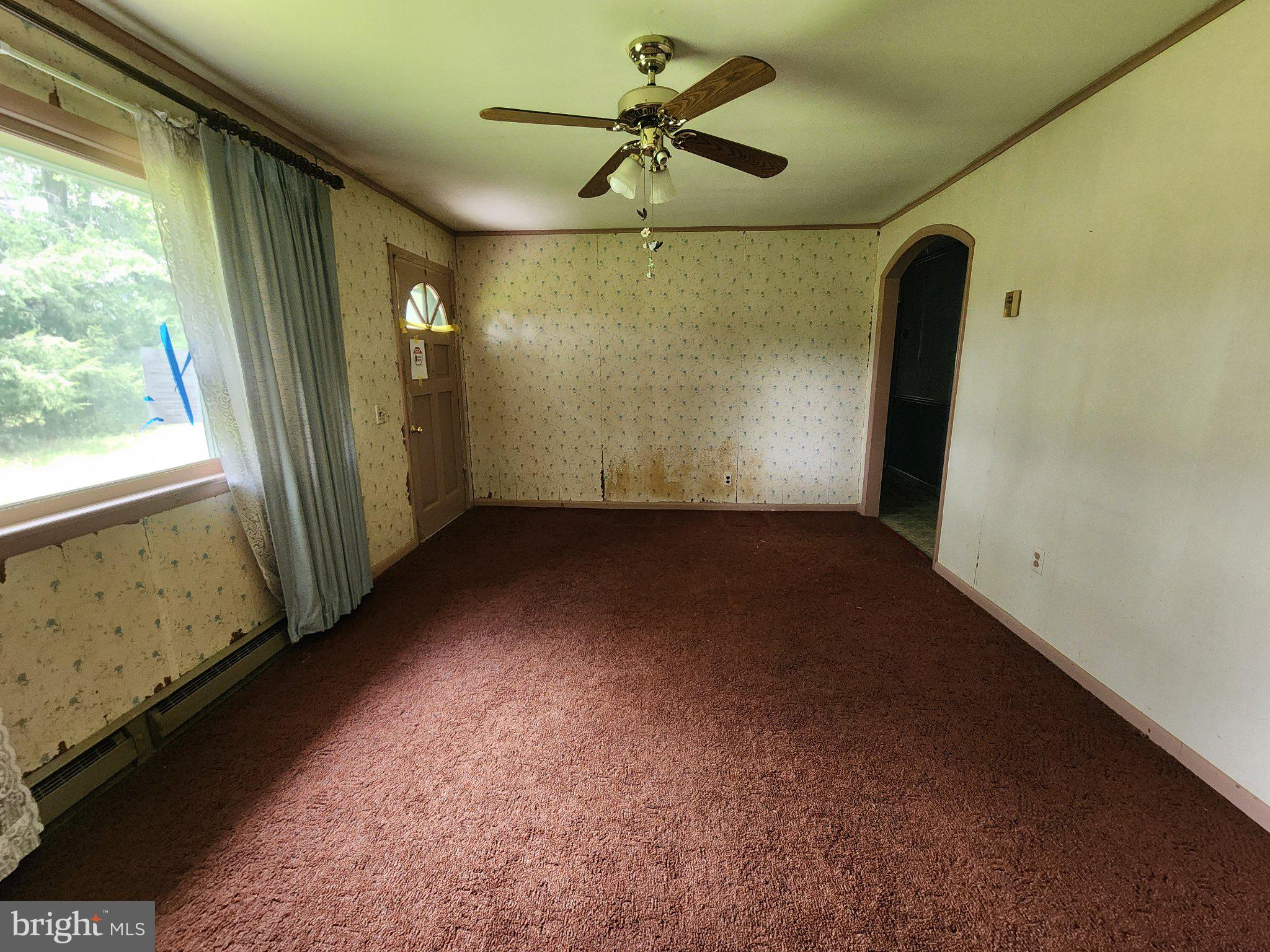 5361 Balls Mill Road Midland, VA 22728 - Photo 5 of 24 Spacious room with vintage charm.