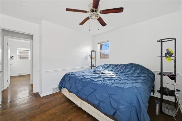 $160,000 | 24883 Brittany Avenue, Eastpointe, MI 48021