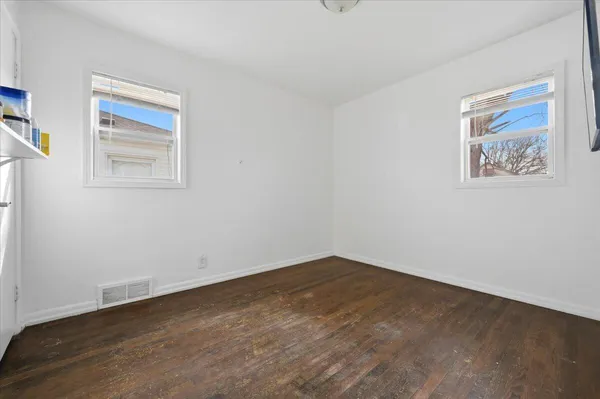 $160,000 | 24883 Brittany Avenue, Eastpointe, MI 48021