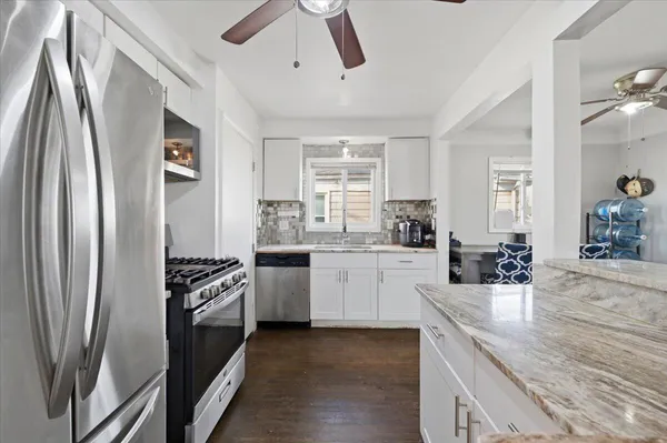 $160,000 | 24883 Brittany Avenue, Eastpointe, MI 48021