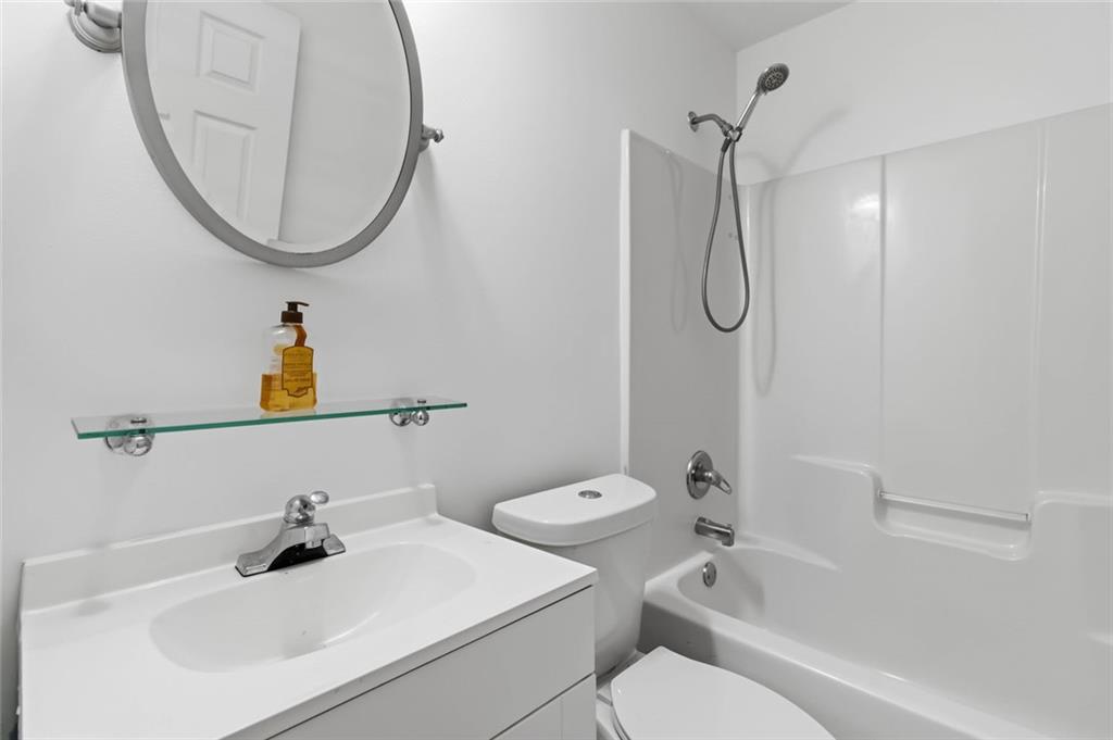3290 Stonewall Tell Road Atlanta, GA 30349 - Photo 40 of 43 Gallery Image 40