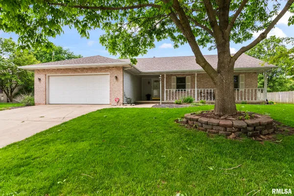 $275,000 | 1501 Coralberry Court, Springfield, IL 62712