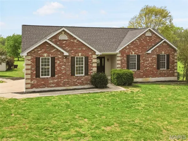 $498,000 | 5 Hannah Ridge Trail, Elsberry, MO 63343