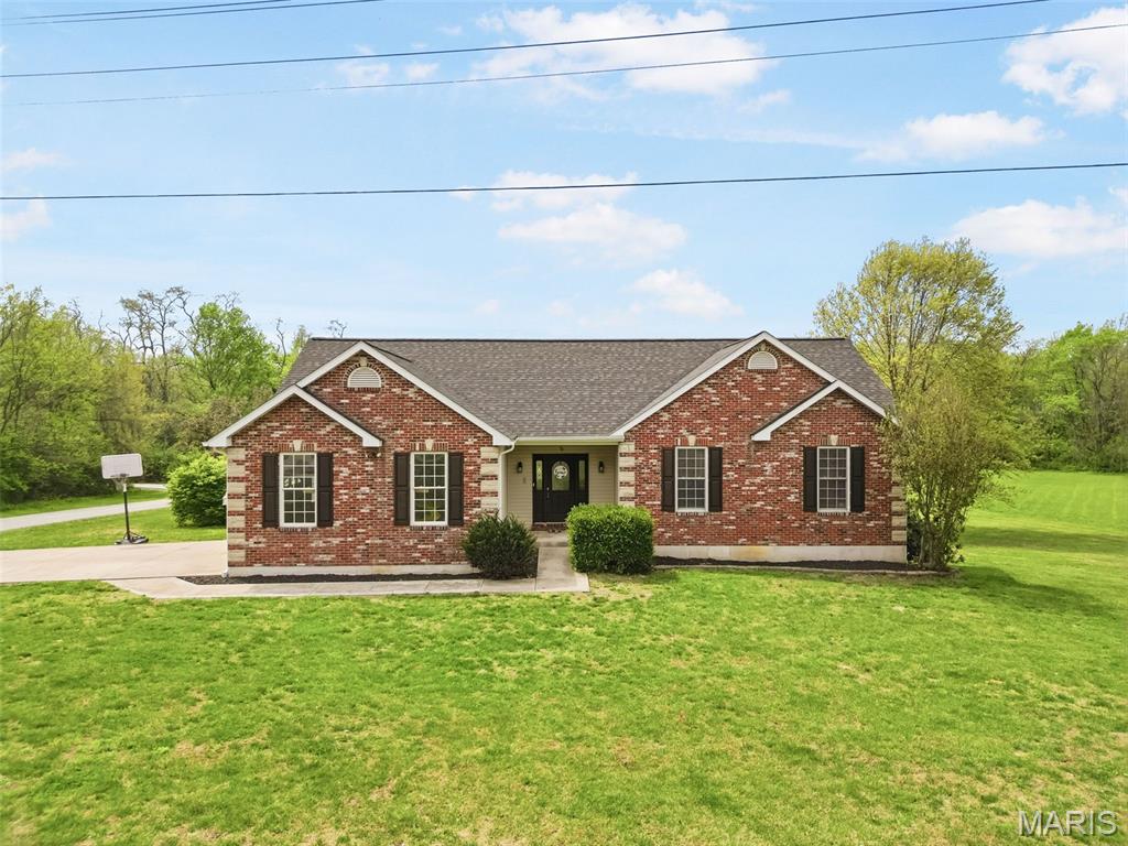 5 Hannah Ridge Trail Elsberry, MO 63343 - Photo 8 of 68