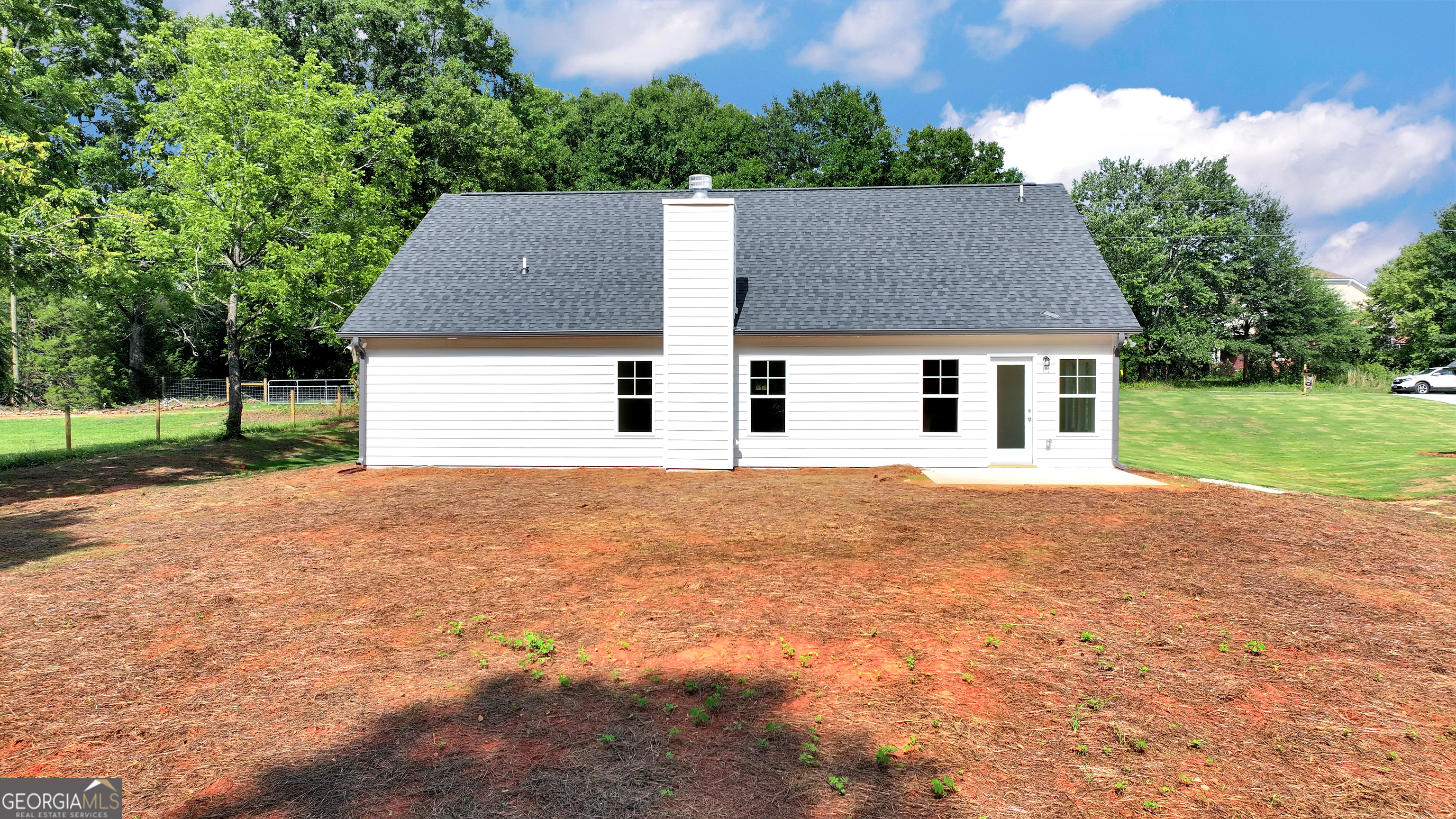 422 Myles Way Winder, GA 30680 - Photo 6 of 34 Gallery Image 6