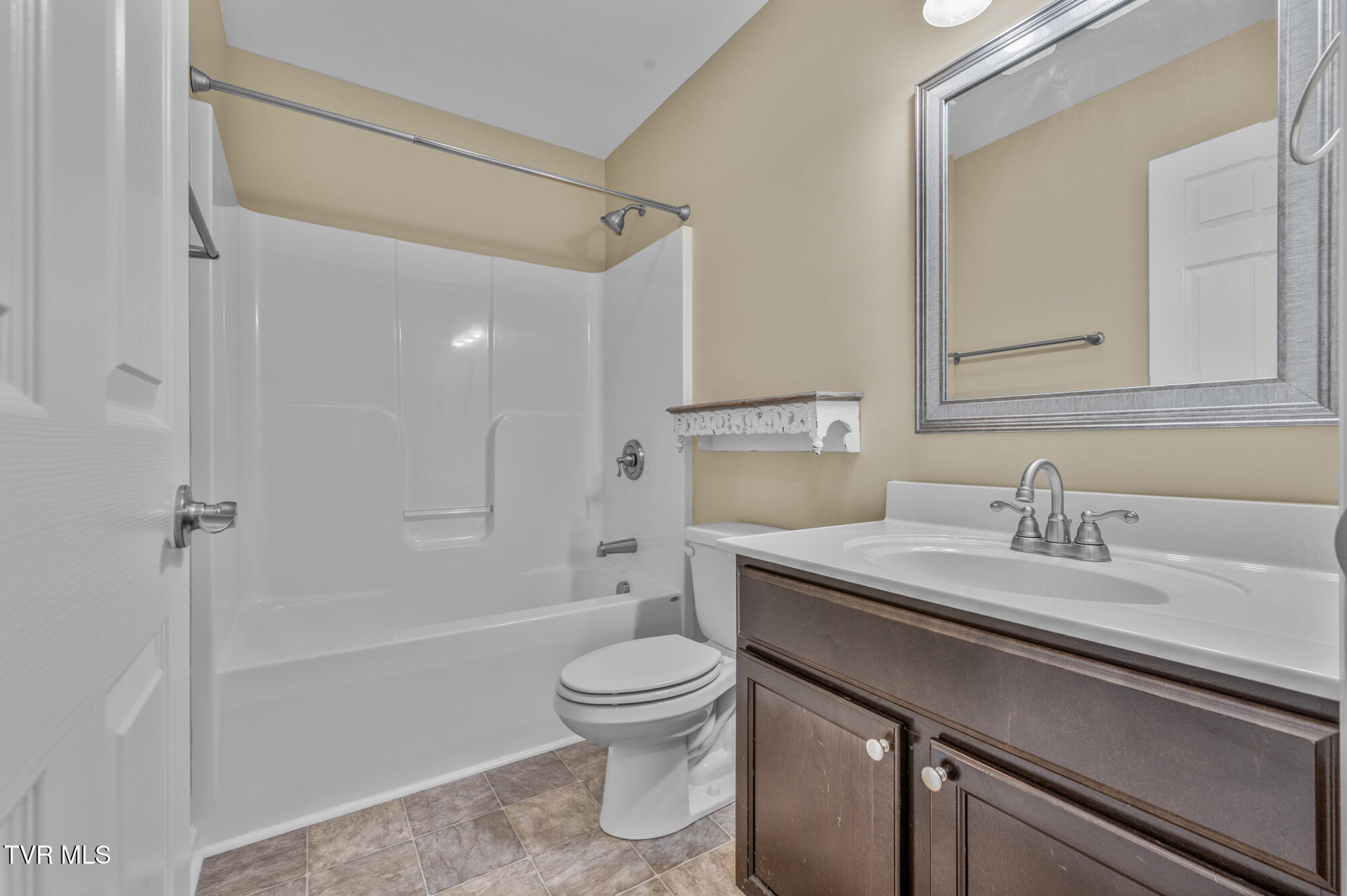 396 Jonesboro Road, Unit 38 Piney Flats, TN 37686 - Photo 19 of 24 DSC_6783 copy