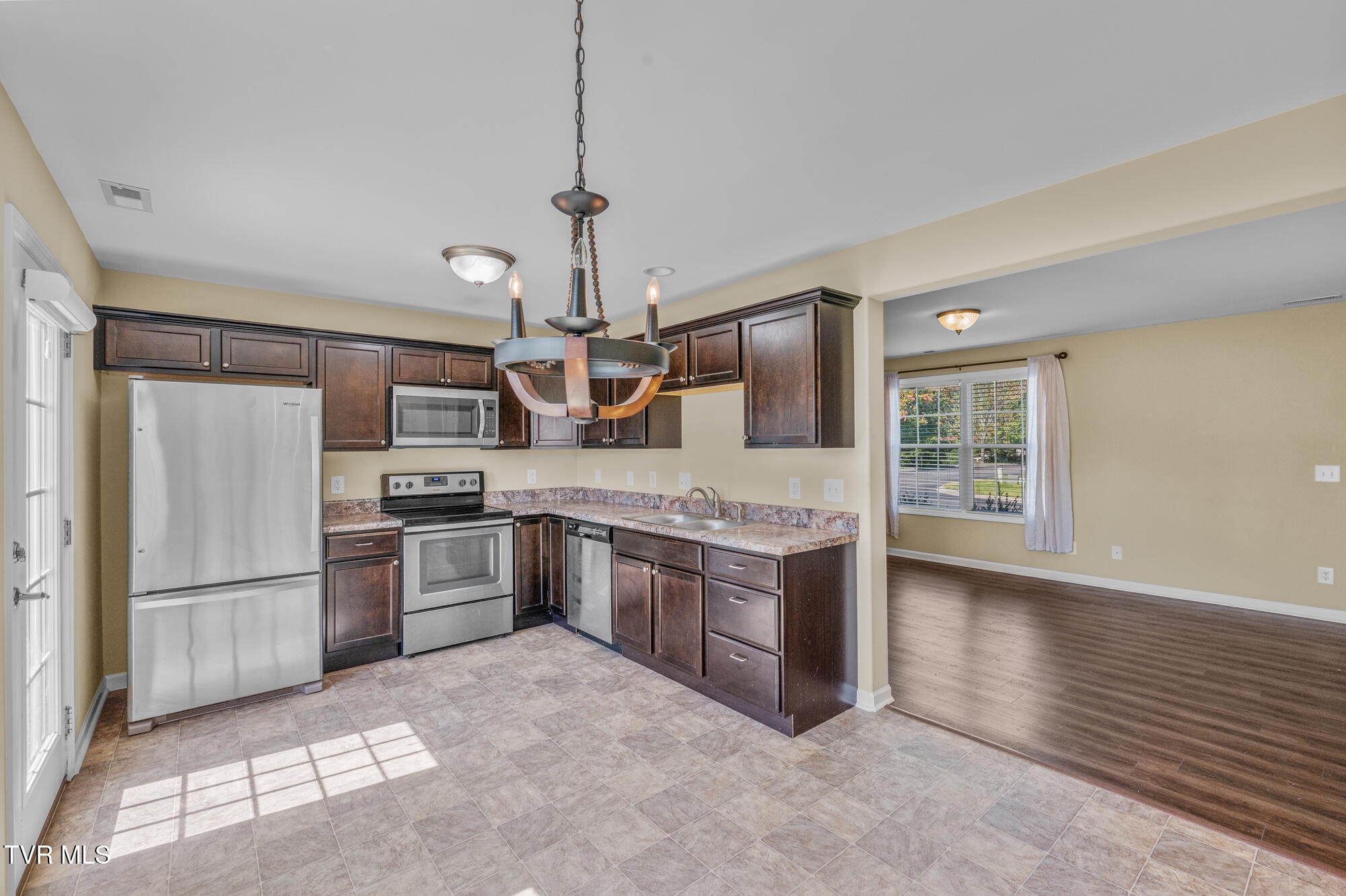 396 Jonesboro Road, Unit 38 Piney Flats, TN 37686 - Photo 8 of 24 DSC_6747 copy