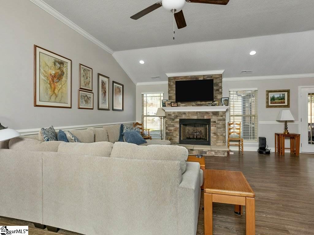 230 State Rd S-42-767 Lyman, SC 29365 - Photo 10 of 35