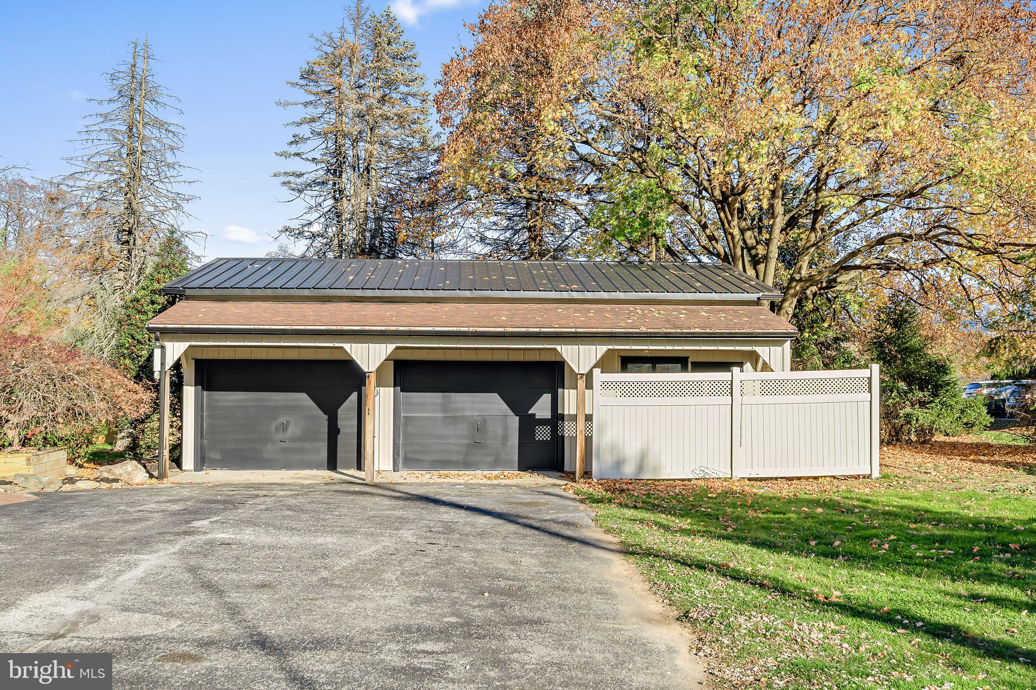 1851 Powder Mill Road York, PA 17402 - Photo 47 of 53