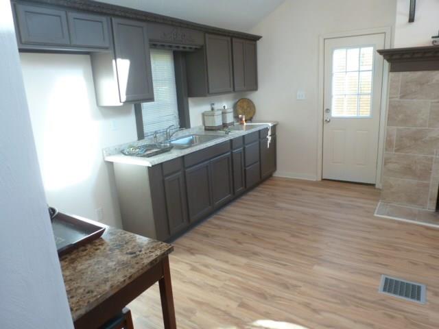 1887 Beulah Road Churchill, PA 15235 - Photo 7 of 11 EAT IN KITCHEN.