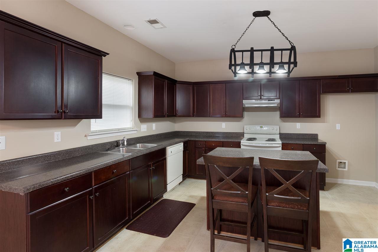 2312 Spaulding Place Moody, AL 35004 - Photo 3 of 32