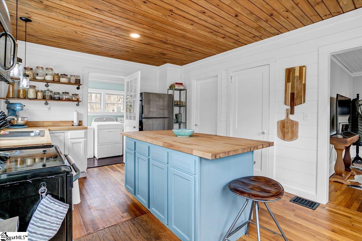 300 Allgood Bridge Road Pickens, SC 29671 - Photo 8 of 29 Gallery Image 8