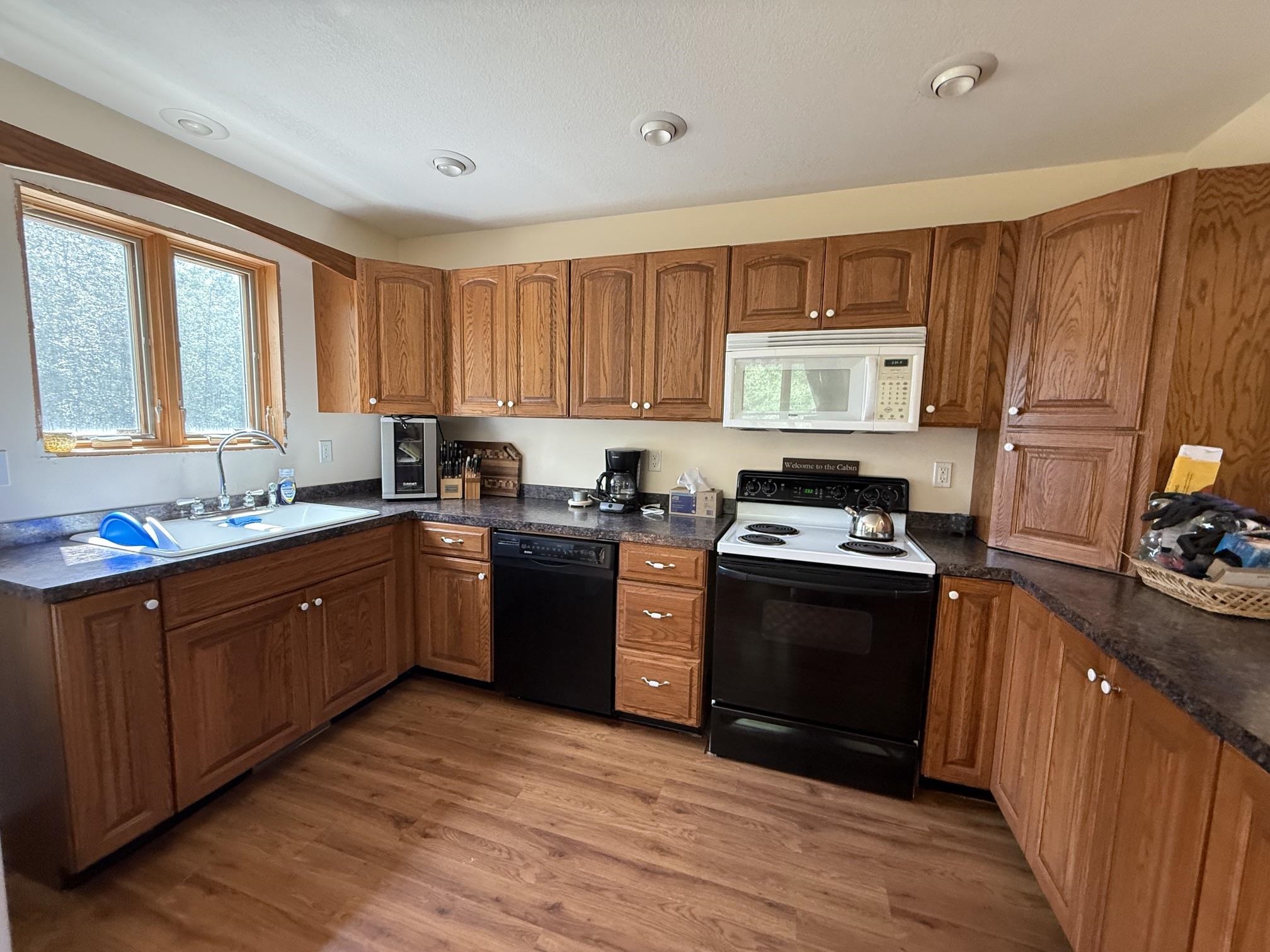 1225 West Sun Oil Road Gladwin, MI 48624 - Photo 18 of 46