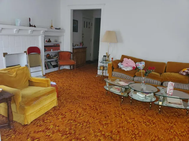 $84,900 | 2234 East 70th Place, Unit 1, Chicago, IL 60649