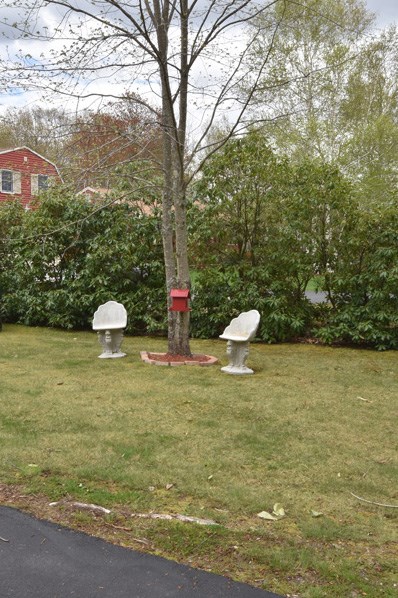 545 Town Farm Road Burrillville, RI 02859 - Photo 3 of 39