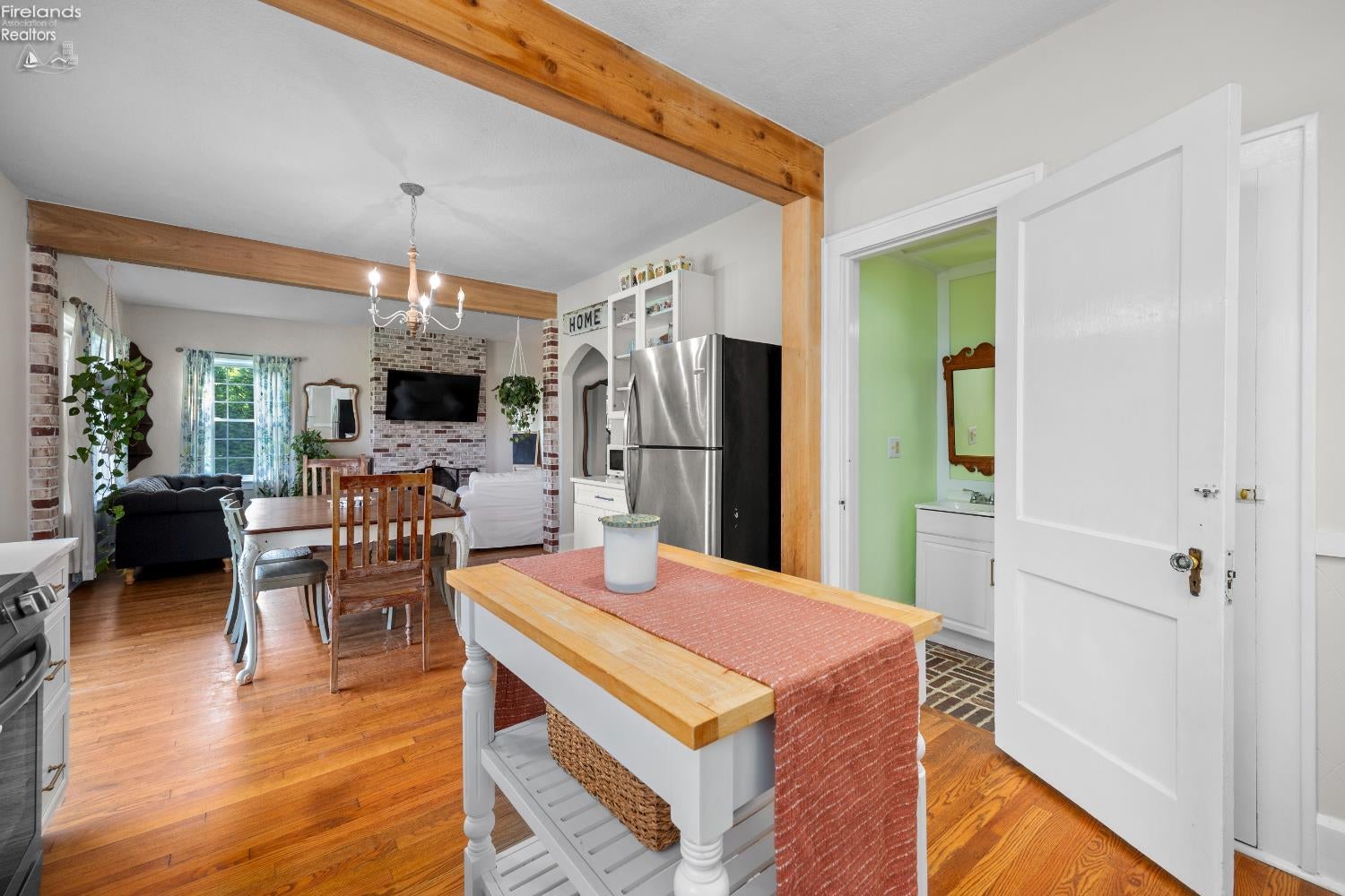 12513 Mason Road Vermilion, OH 44089 - Photo 16 of 45 Gallery Image 16