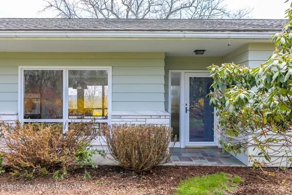 $495,000 | 596 Hoagerburgh Road, Wallkill, NY 12589