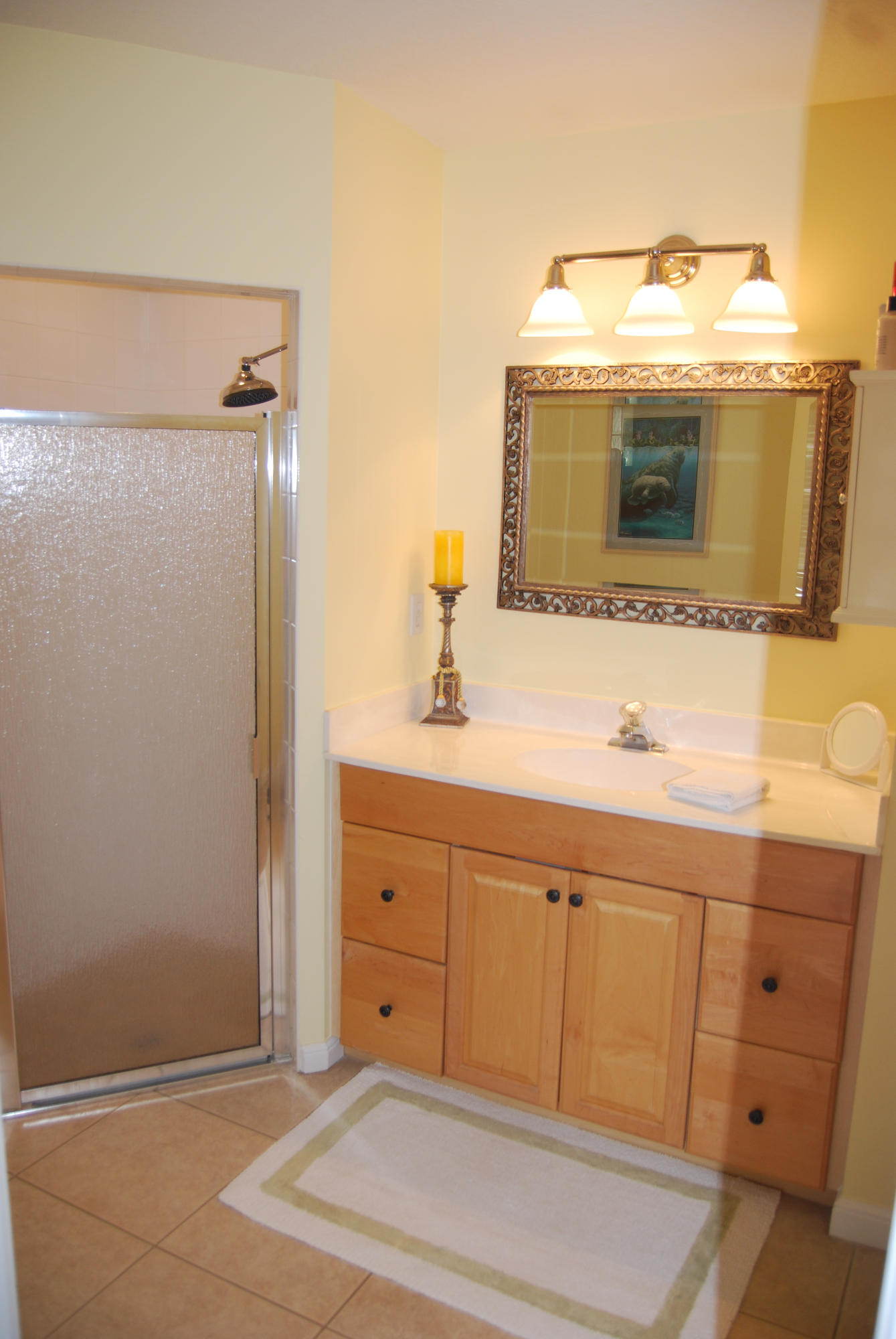 102 Old Jupiter Beach Road Jupiter, FL 33477 - Photo 8 of 18 Bathroom