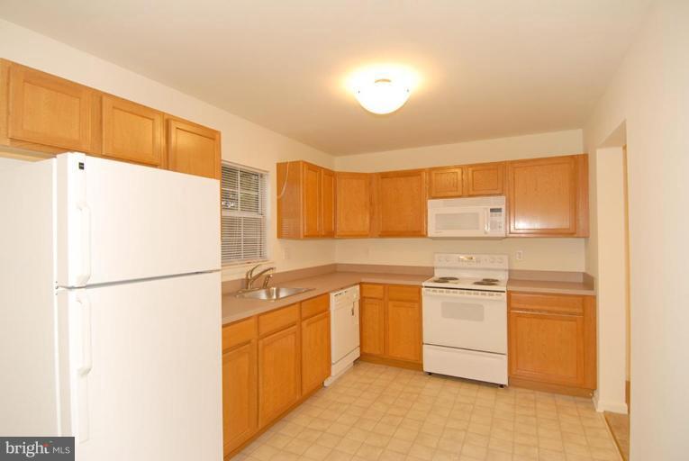 7101 Ruthgreen Road Windsor Mill, MD 21244 - Photo 6 of 14 Kitchen