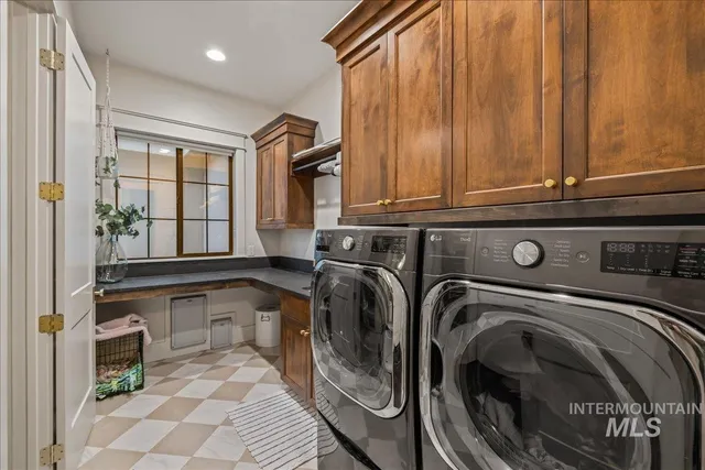 $2,400,000 | 3420 North Mayberry Way, Eagle, ID 83616