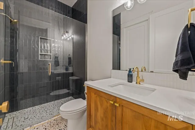 $2,400,000 | 3420 North Mayberry Way, Eagle, ID 83616