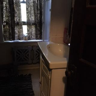 10 Bay State Road Pittsfield, MA 01201 - Photo 24 of 24 10 Bay state (24)