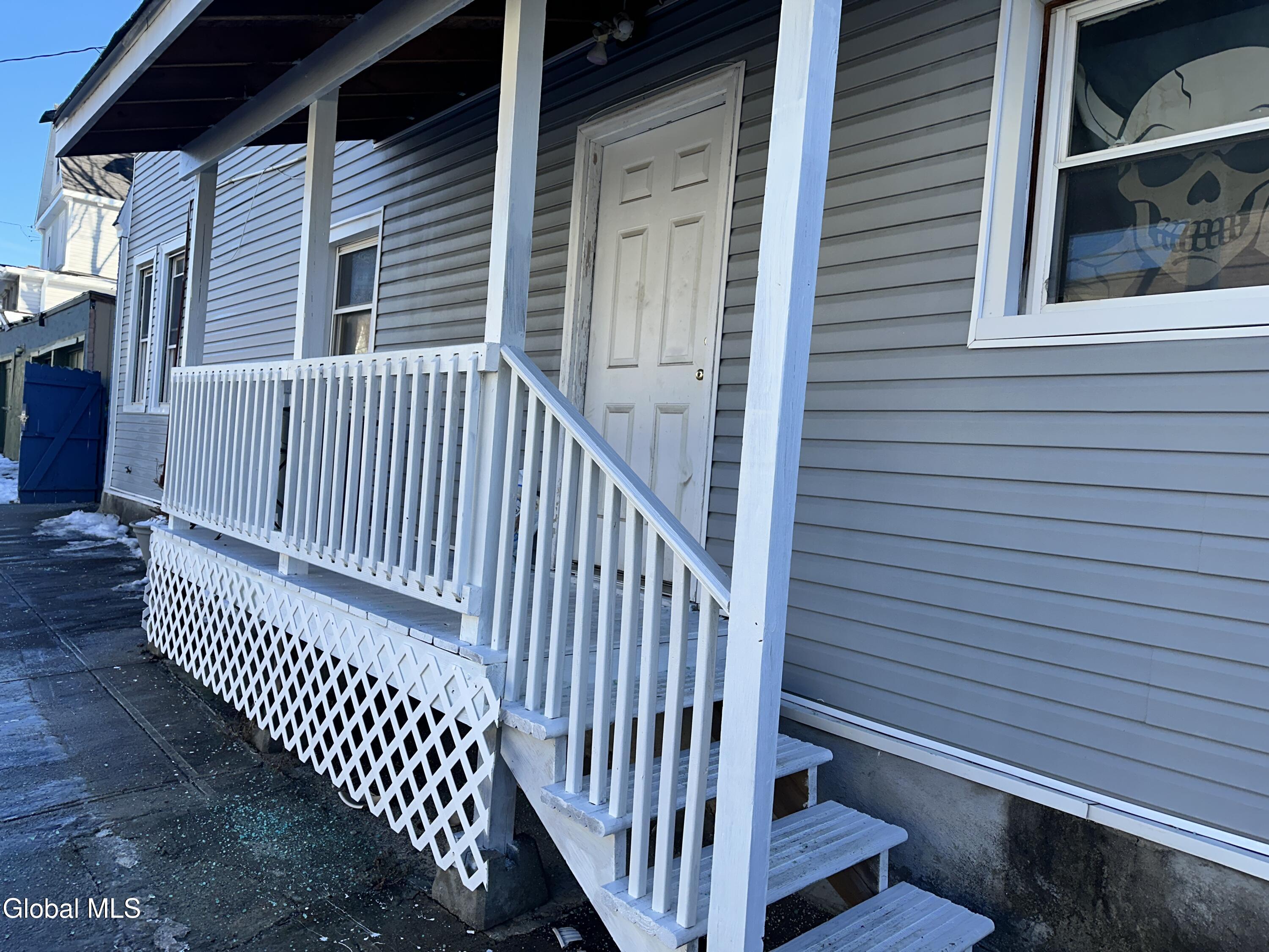 905 Mason Street Schenectady, NY 12308 - Photo 21 of 43 IMG_2188