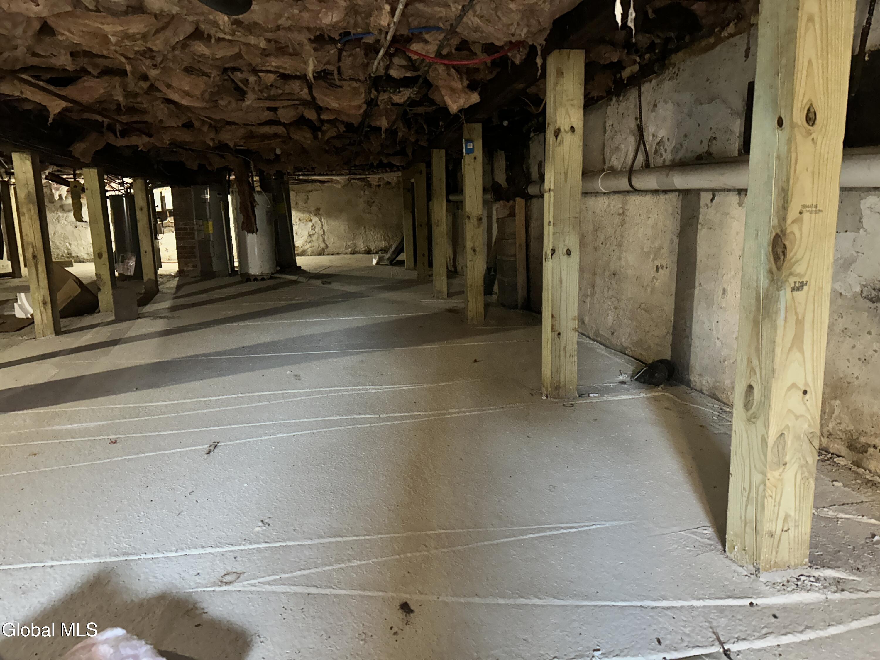 905 Mason Street Schenectady, NY 12308 - Photo 10 of 43 IMG_2171