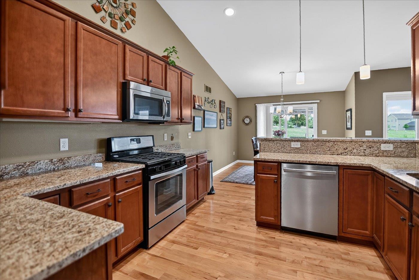965 North Perry Parkway Oregon, WI 53575 - Photo 22 of 66