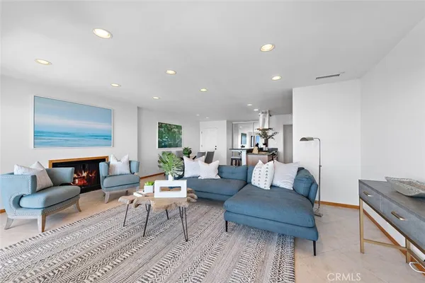 $8,995 | 150 Cleo Street, Unit 2, Laguna Beach, CA 92651