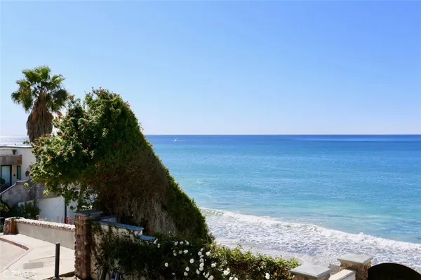 $8,995 | 150 Cleo Street, Unit 2, Laguna Beach, CA 92651