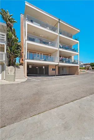 $8,995 | 150 Cleo Street, Unit 2, Laguna Beach, CA 92651