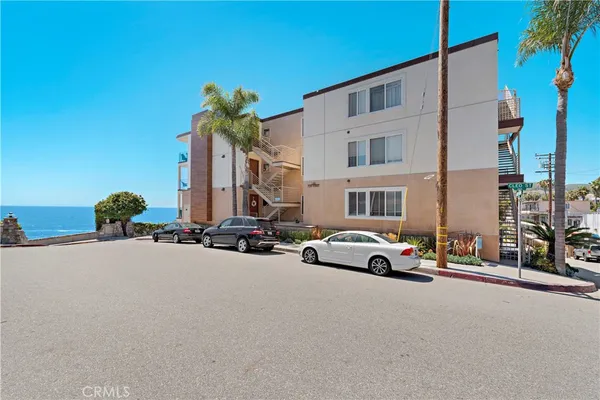 $8,995 | 150 Cleo Street, Unit 2, Laguna Beach, CA 92651