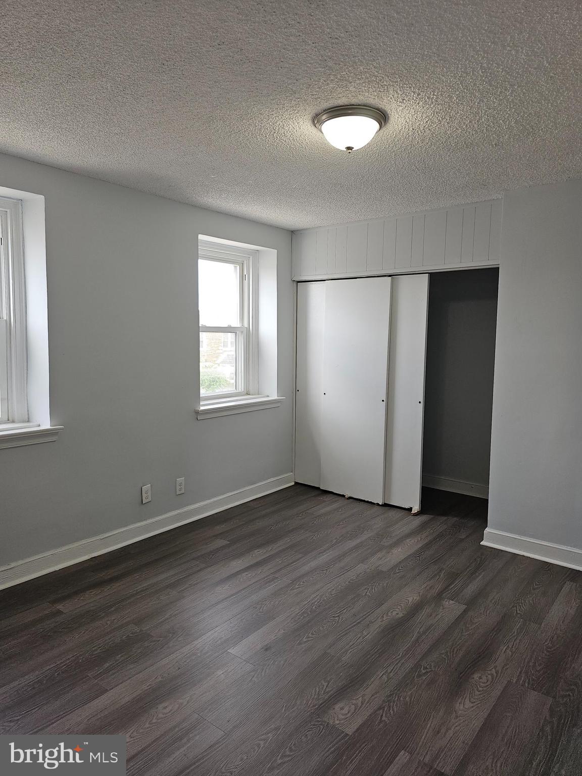 1239 Hellerman Street Philadelphia, PA 19111 - Photo 15 of 28