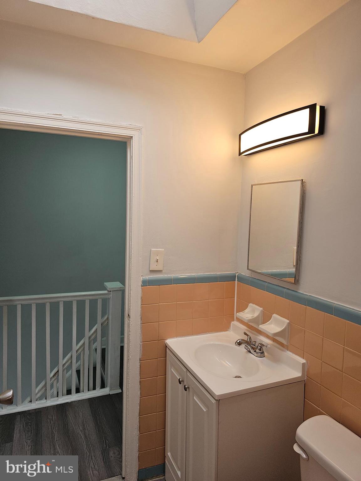 1239 Hellerman Street Philadelphia, PA 19111 - Photo 23 of 28