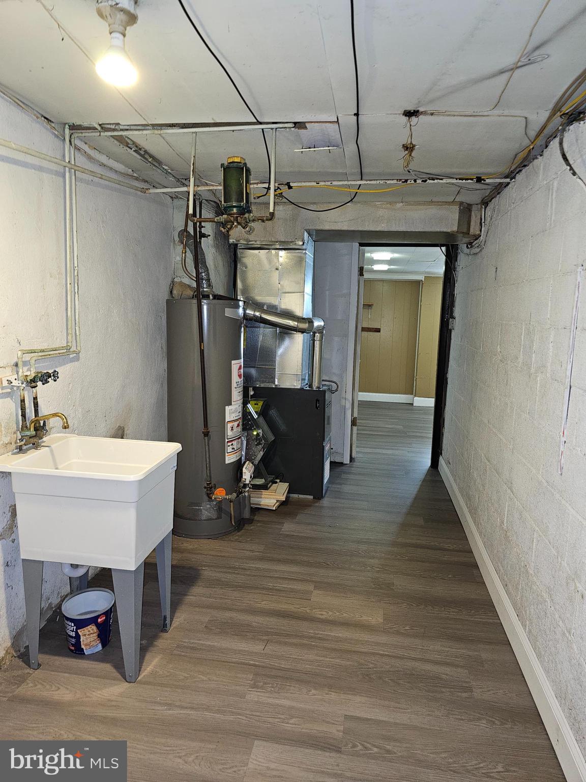 1239 Hellerman Street Philadelphia, PA 19111 - Photo 27 of 28