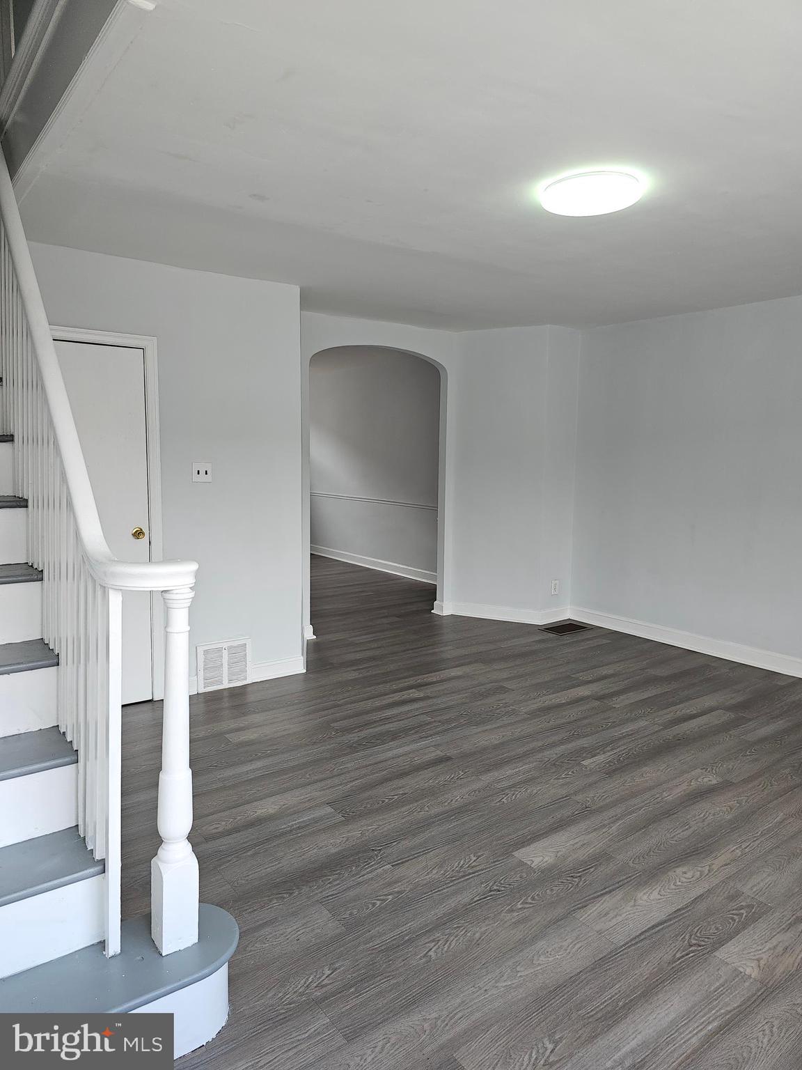 1239 Hellerman Street Philadelphia, PA 19111 - Photo 3 of 28