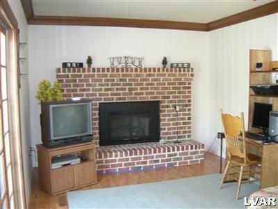 1508 Fernwood Road Slatington, PA 18080 - Photo 2 of 10 Gallery Image 2
