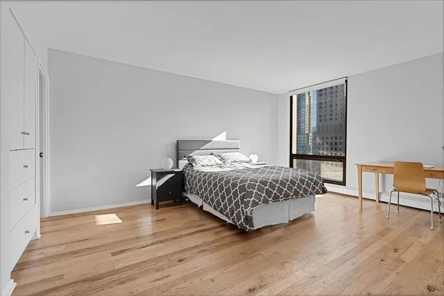 $4,900 | 100 East Bellevue Place, Unit 25C, Chicago, IL 60611